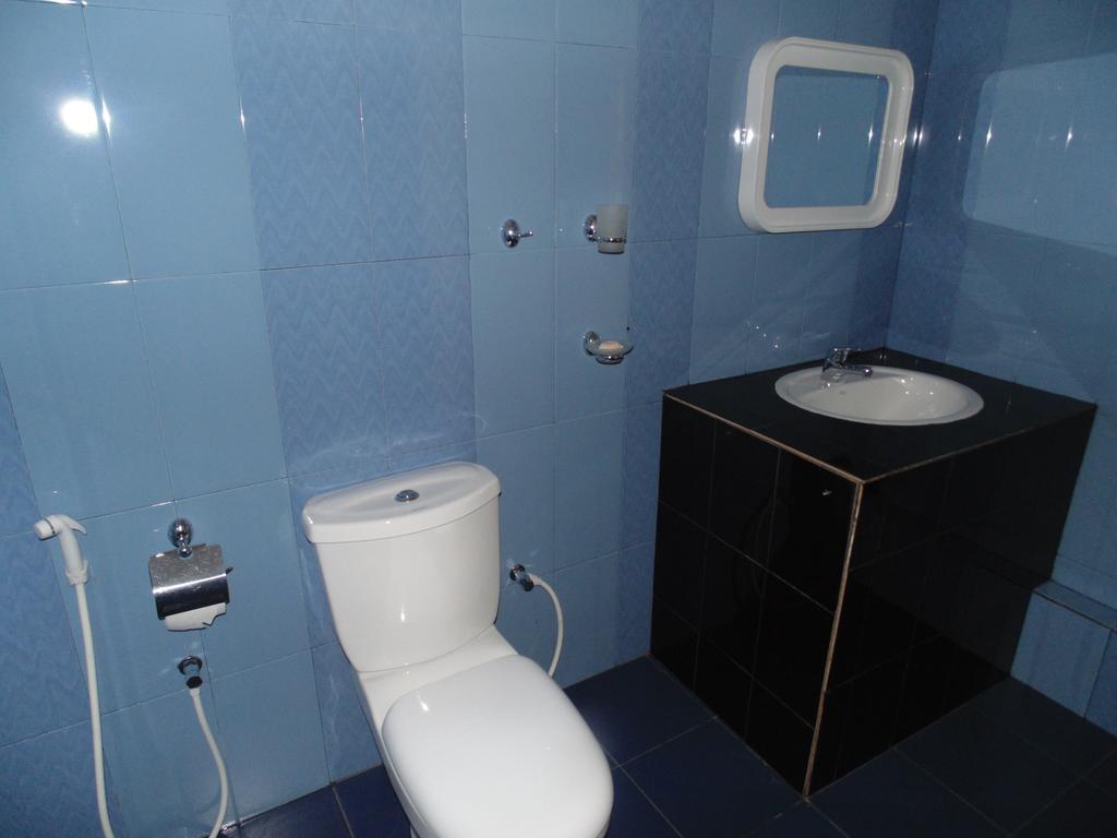 White Eagle Hotel Сігірія Номер фото